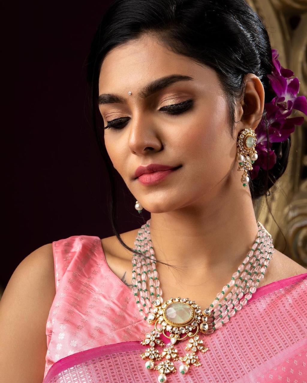 Pink Silk Saree With Zari Weaving Work