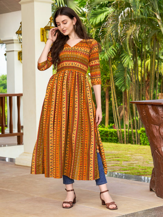 Geometric Printed Naira Kurta with Handmade Latakans