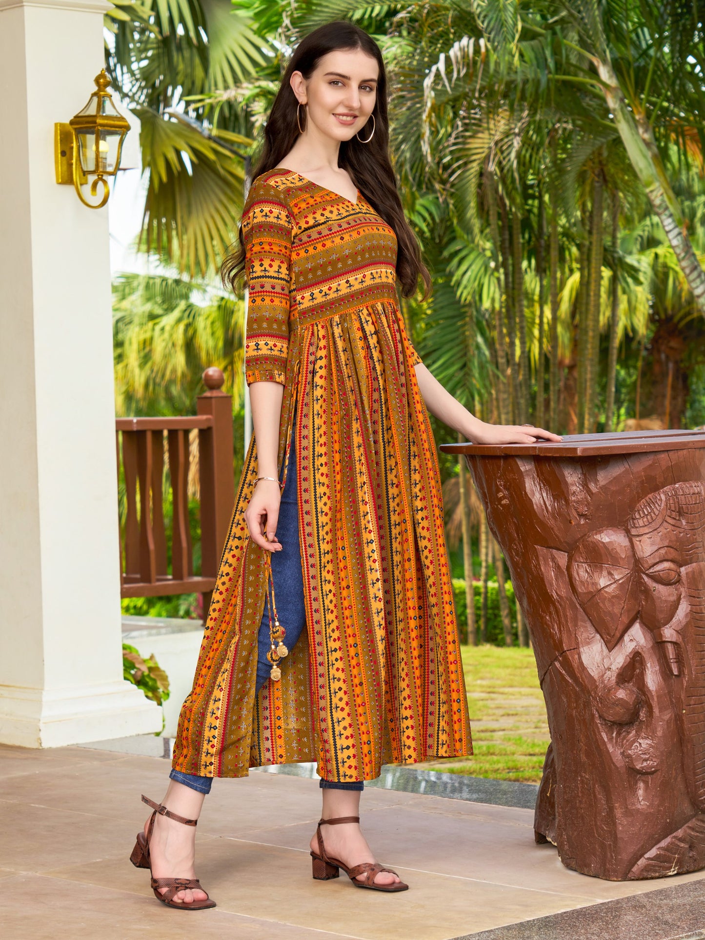 Geometric Printed Naira Kurta with Handmade Latakans