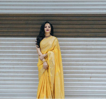 Yellow Georgette Saree With Golden Zari