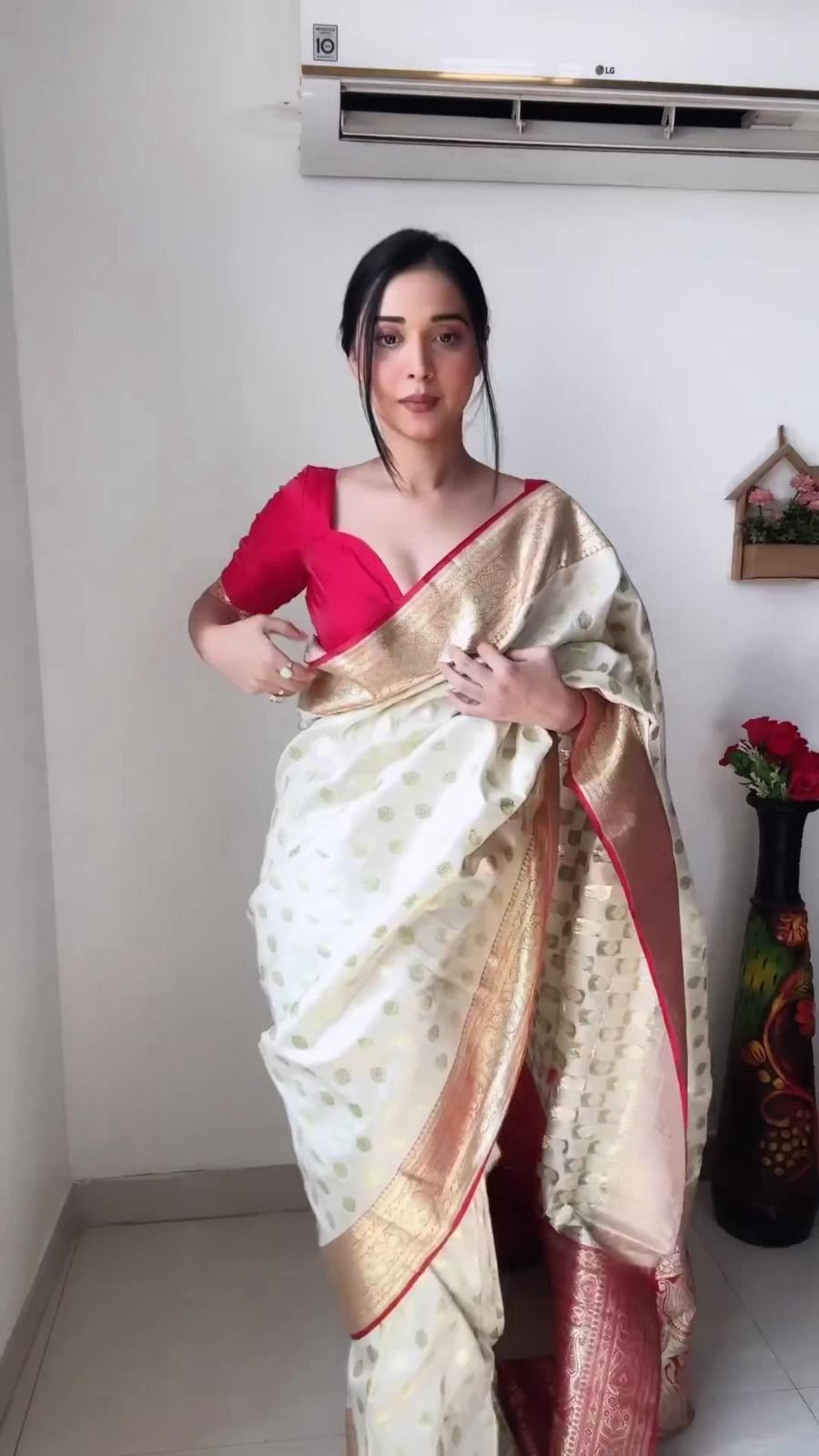 Birch Off-white and Red Zari Woven Kanjivaram Saree With Blouse