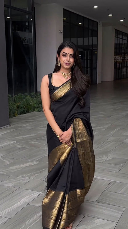 Black Silk Saree With Weaving Border