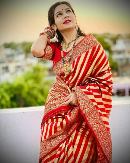 Red Laheriya Design Saree With Blouse