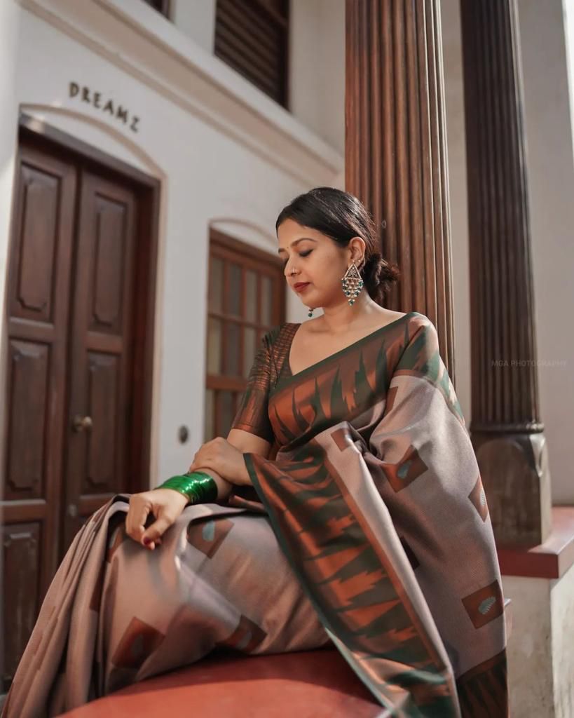 Silver Green Solf Silk Saree