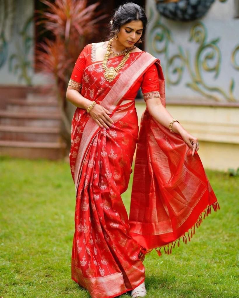 Red Banarasi Silk Saree With Zari Weaving Work