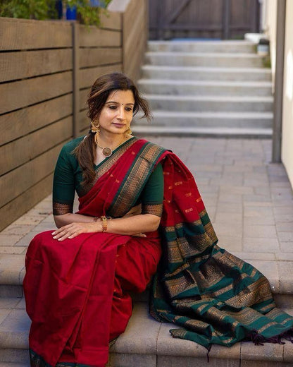 Red & Green Silk Saree With Zari Weaving Work