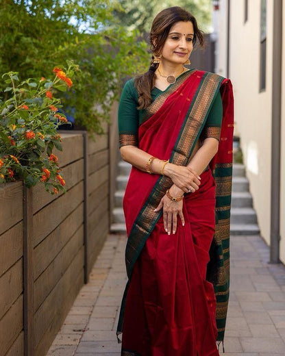 Red & Green Silk Saree With Zari Weaving Work