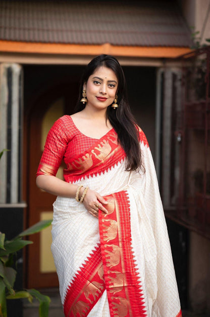 White And Red Colour Rich Pallu Saree